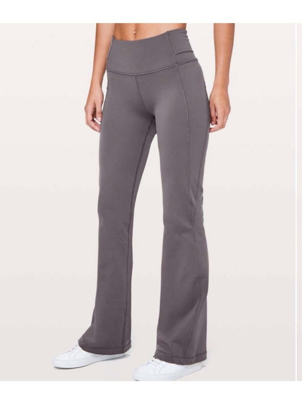 lululemon athletica groovy leggings Pants in a purple color